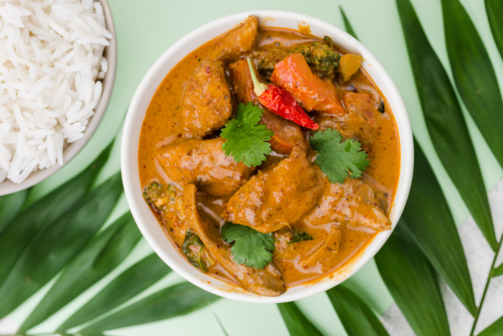 Authentic Malvani Chicken Curry and Vade