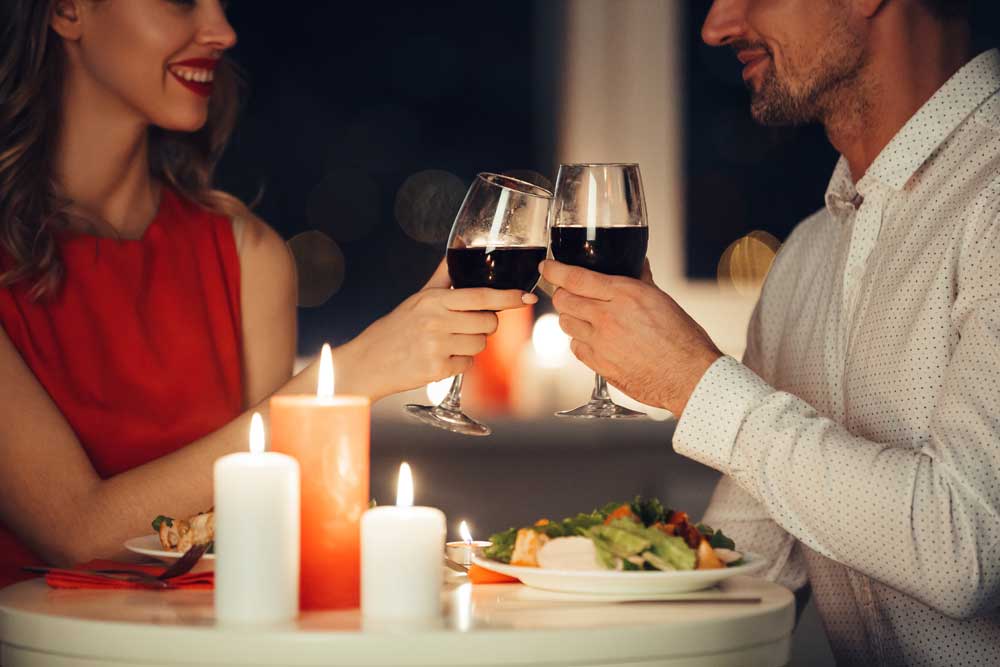 Themed dinner night: Pick your fantasy Themed dinner night: Pick your fantasy