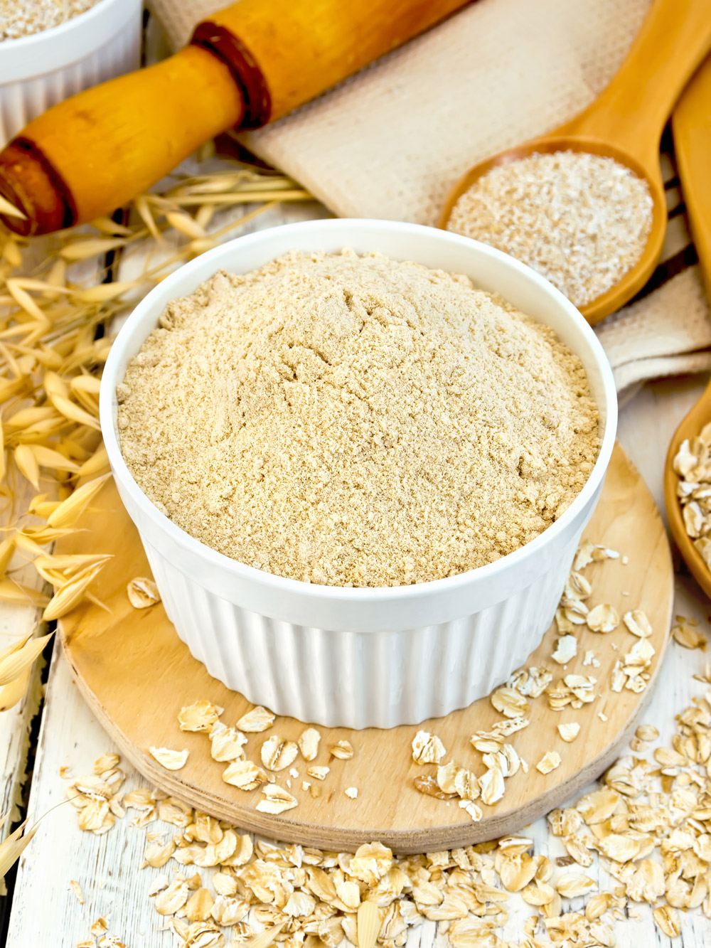 Oat bran flour