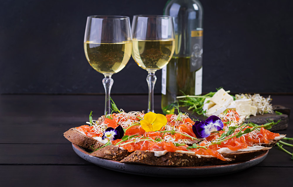 Pinot Noir and salmon Pinot Noir and salmon