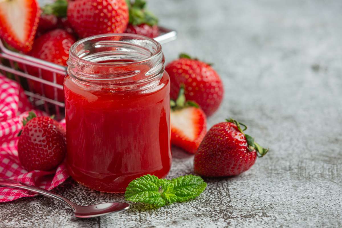 Strawberry compote