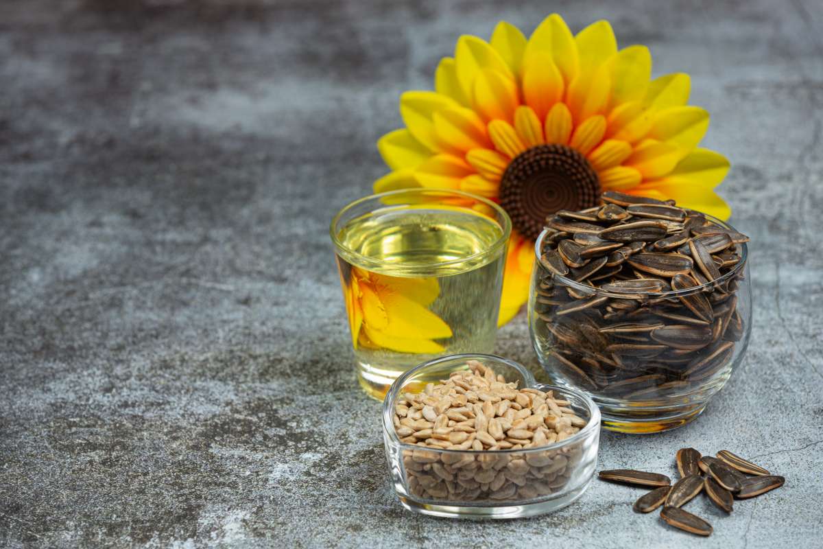 Sunflower oil:  Subtlety that enhances your flavours