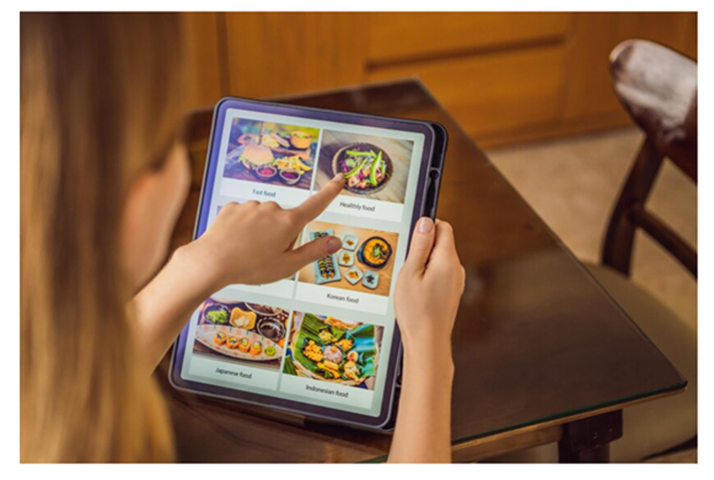 Smart tables and interactive menus