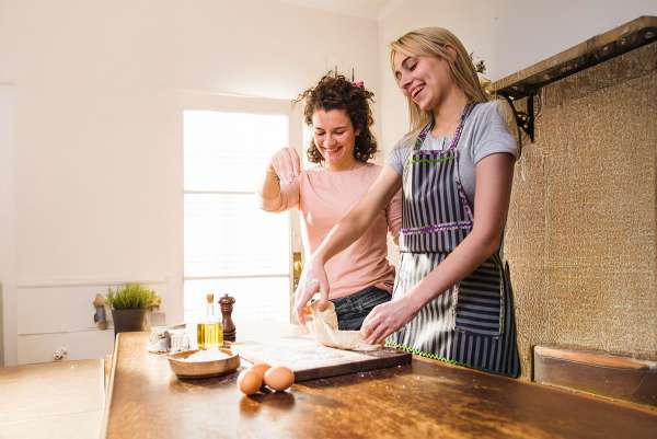 Mumbai’s mother-daughter duos serving food with heart