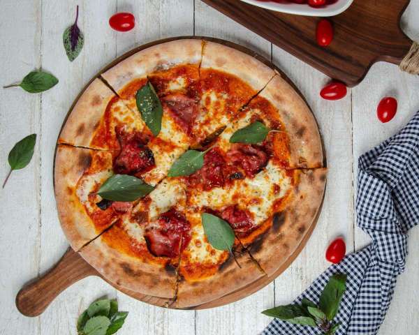 Crust we trust